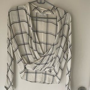 Aritzia Babaton Plaid Blouse